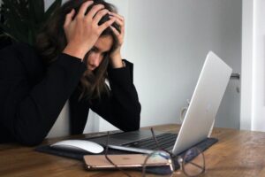 Μαθηματικά αινίγματα: Μόνο το 1% μπορεί να λύσει αυτούς τους δύσκολους γρίφους σε 3 λεπτά