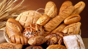 Τι συμβαίνει στο σώμα σας όταν τρώτε ψωμί κάθε μέρα