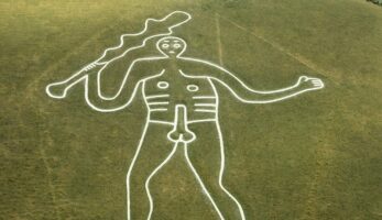 Λύθηκε το μυστήριο με τον γίγαντα του Cerne Abbas από ερευνητές της Οξφόρδης – Είναι ήρωας της ελληνικής μυθολογίας