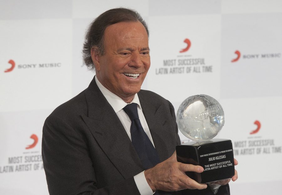 Χούλιο Ιγκλέσιας Julio Iglesias