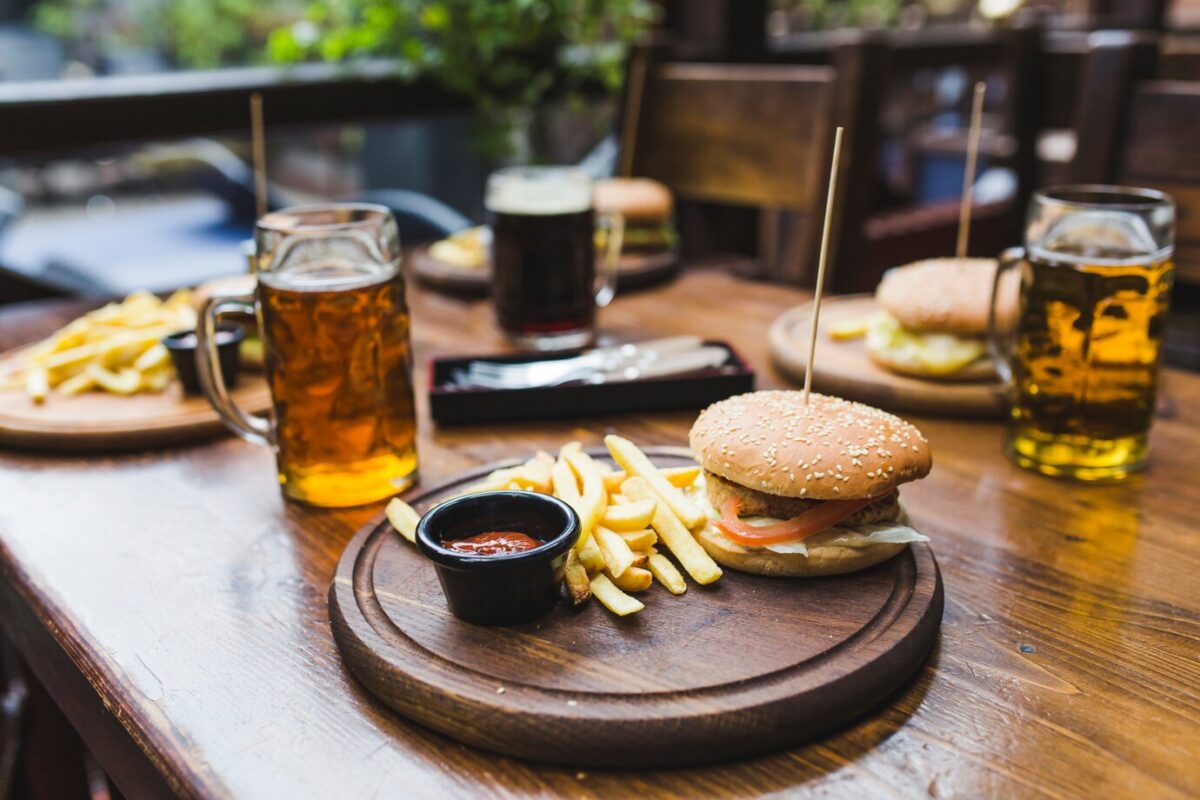 Fast Food Burger Μπύρα