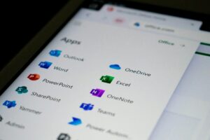 Ανακατεύει το OneDrive τα αρχεία σας; Πώς να θέσετε υπό έλεγχο τον αποθηκευτικό χώρο των Windows