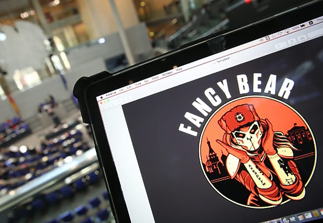 Fancy Bear, phishing