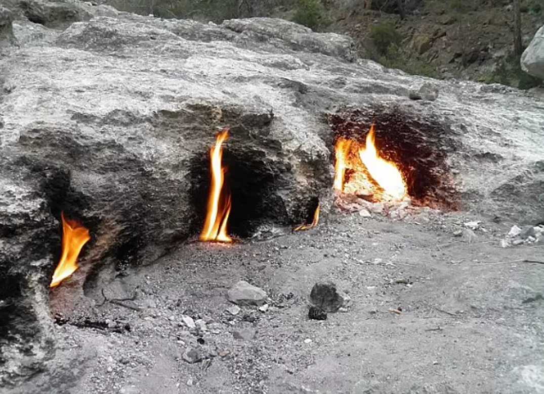 φωτιά, φλόγα, Yanartaş