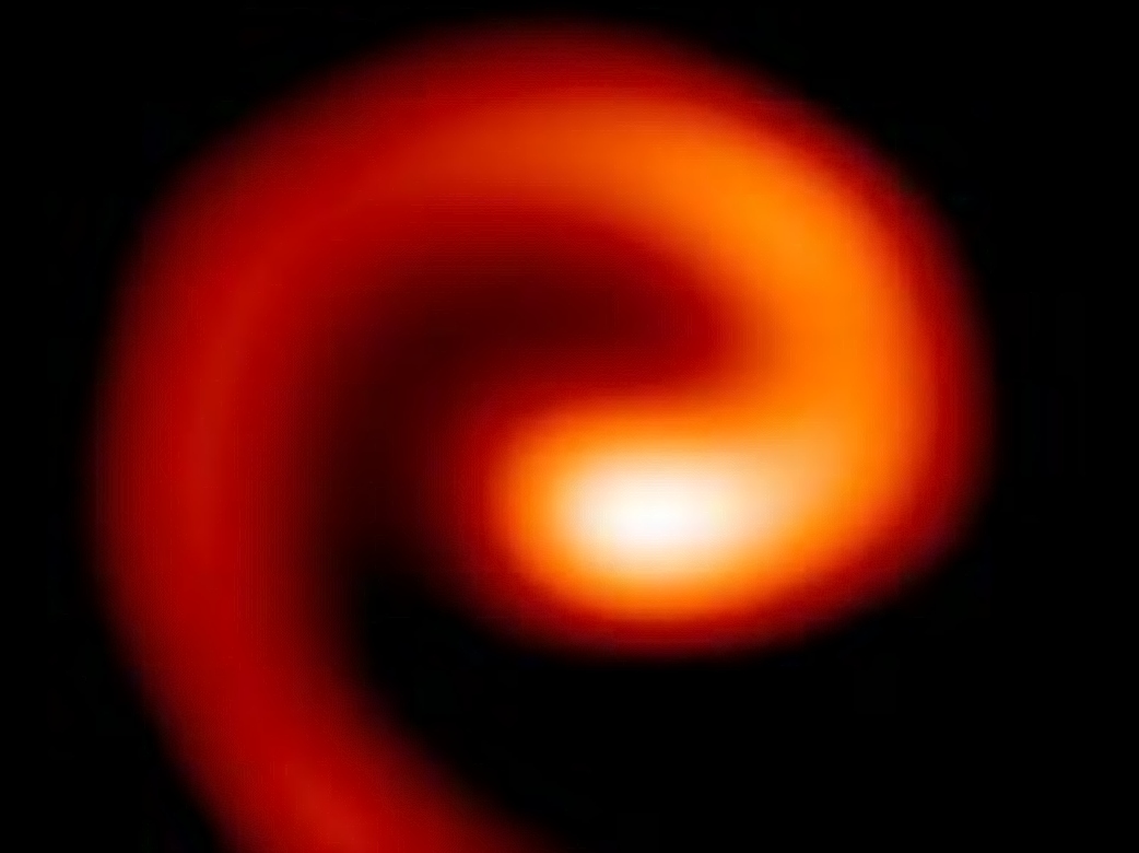 Wolf-Rayet 104, σπέιρωμα, άστρο θανάτου