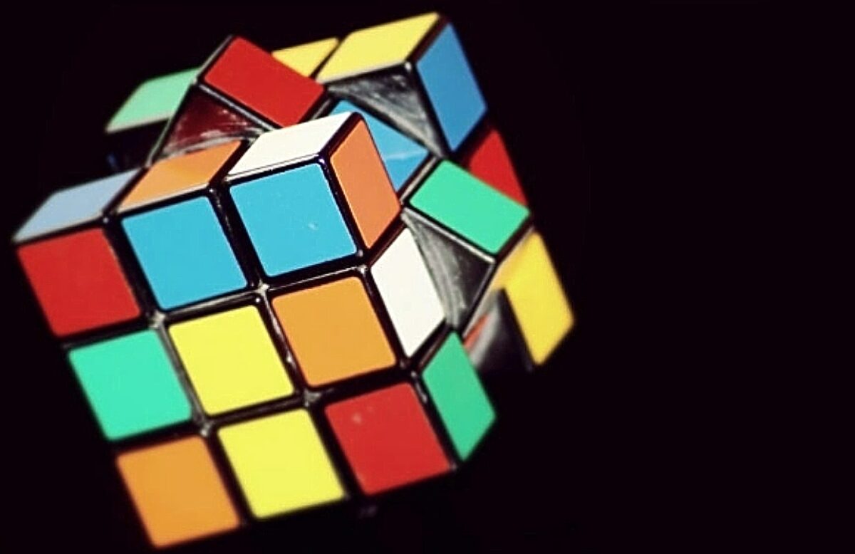 κύβος του Rubik, Ρούμπικ