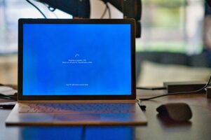 Αλλαγή πορείας από τη Microsoft με δωρεάν ενημέρωση των Windows – Μπορεί να επηρεάσει εκατ. χρήστες