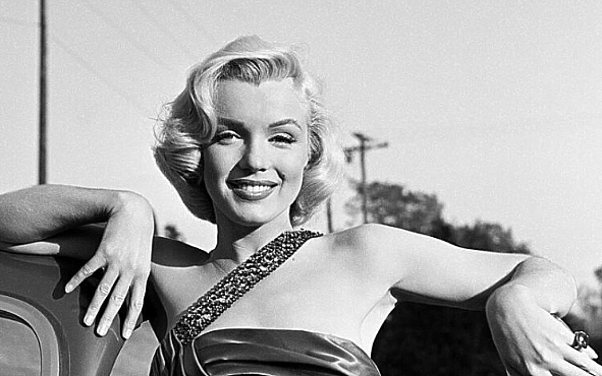 Μέριλιν Μονρό