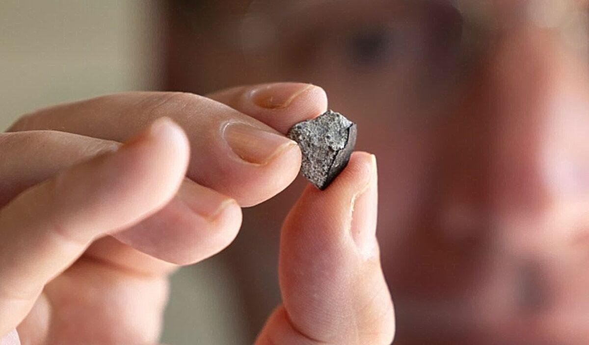 μετεωρίτης,