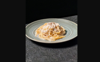 Το μυστικό της τέλειας σάλτσας cacio e pepe κέρδισε το Βραβείο Ig Nobel Φυσικής 2025