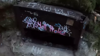 Εξερευνητές μπήκαν σε «τρύπα προς την κόλαση» και έπαθαν σοκ με όσα ανακάλυψαν