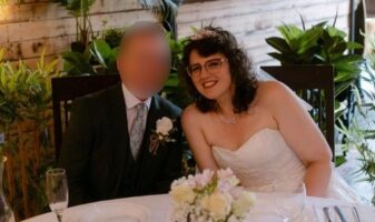 Νύφη ξύπνησε με άλλον άνδρα στο κρεβάτι την ημέρα του γάμου της – «Δεν το μετανιώνω»