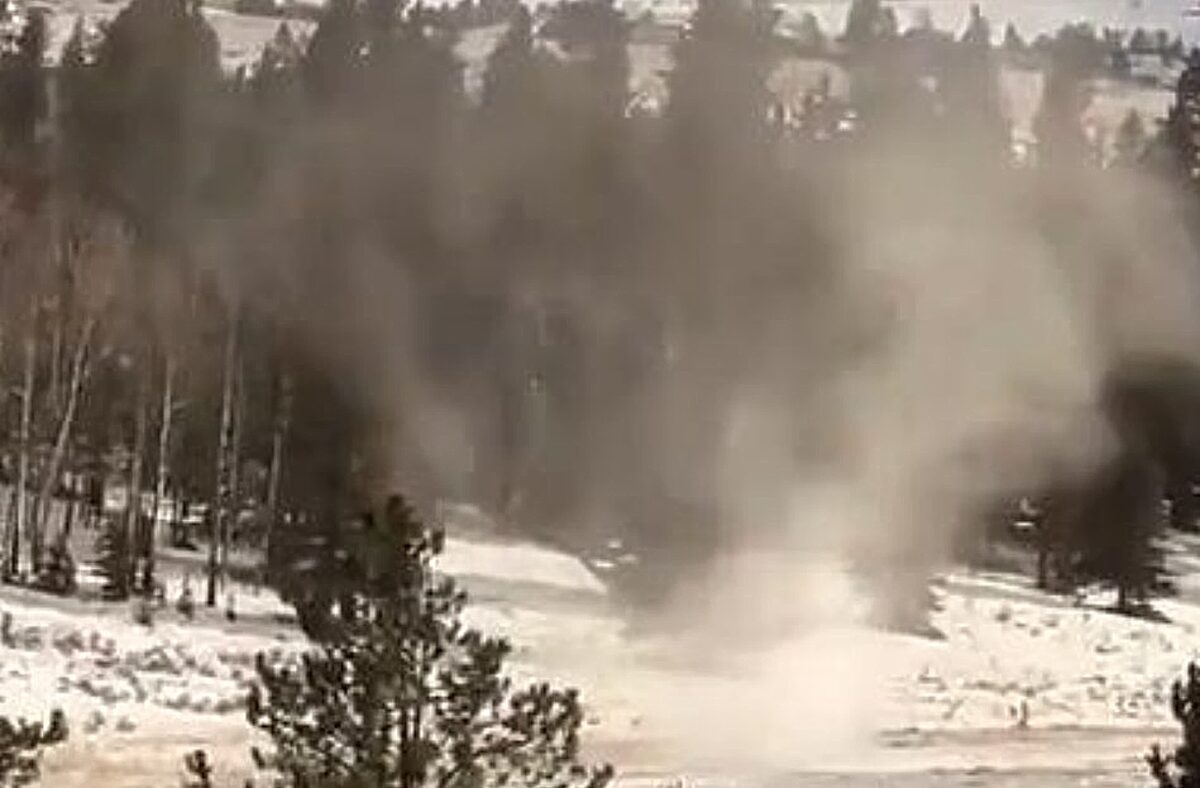 χιονοστρόβιλος