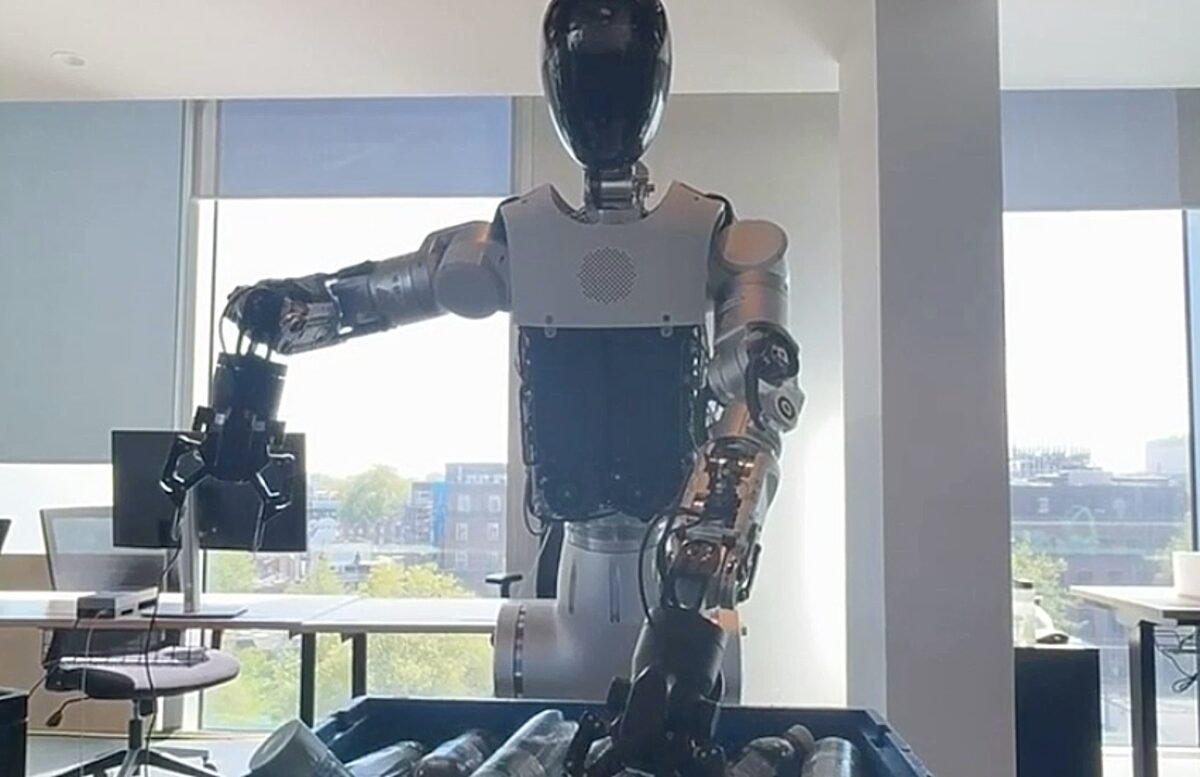 Η Humanoid παρουσιάζει το KinetIQ Ascend – Η ενισχυτική μάθηση φέρνει τα ανθρωποειδή πιο κοντά στην ανθρώπινη επιδεξιότητα